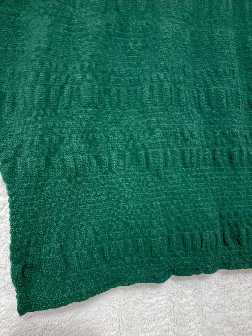 FRAME Cashmere/Wool Crew Neck Sweater Green Smocked Detail Size Small - Picture 3 of 9